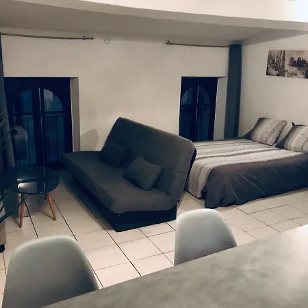 Chez Florian Apartment